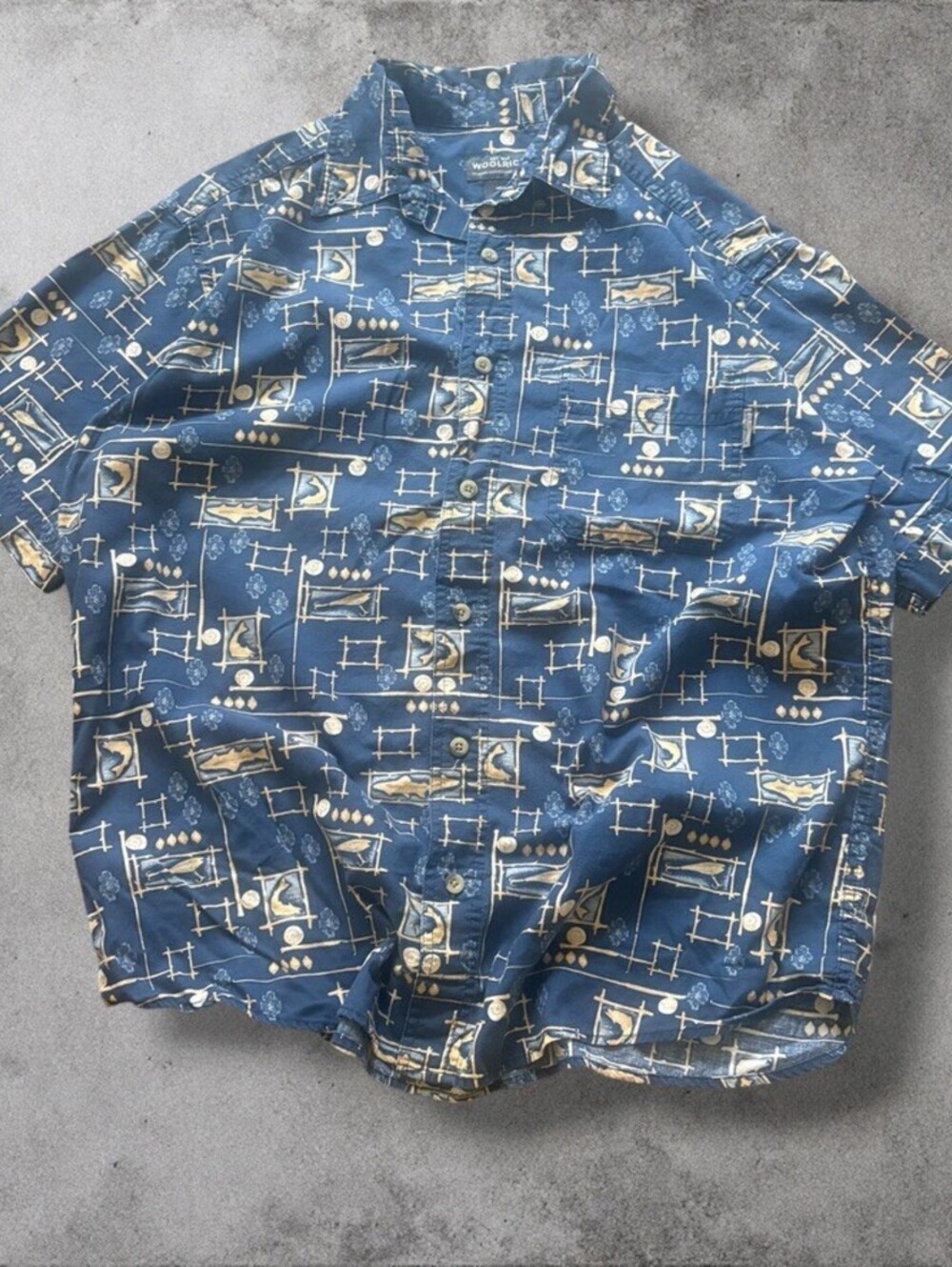 Vintage Woolrich Button Up Fishing Shirt Mens Large Fishermancore Navy and Gold